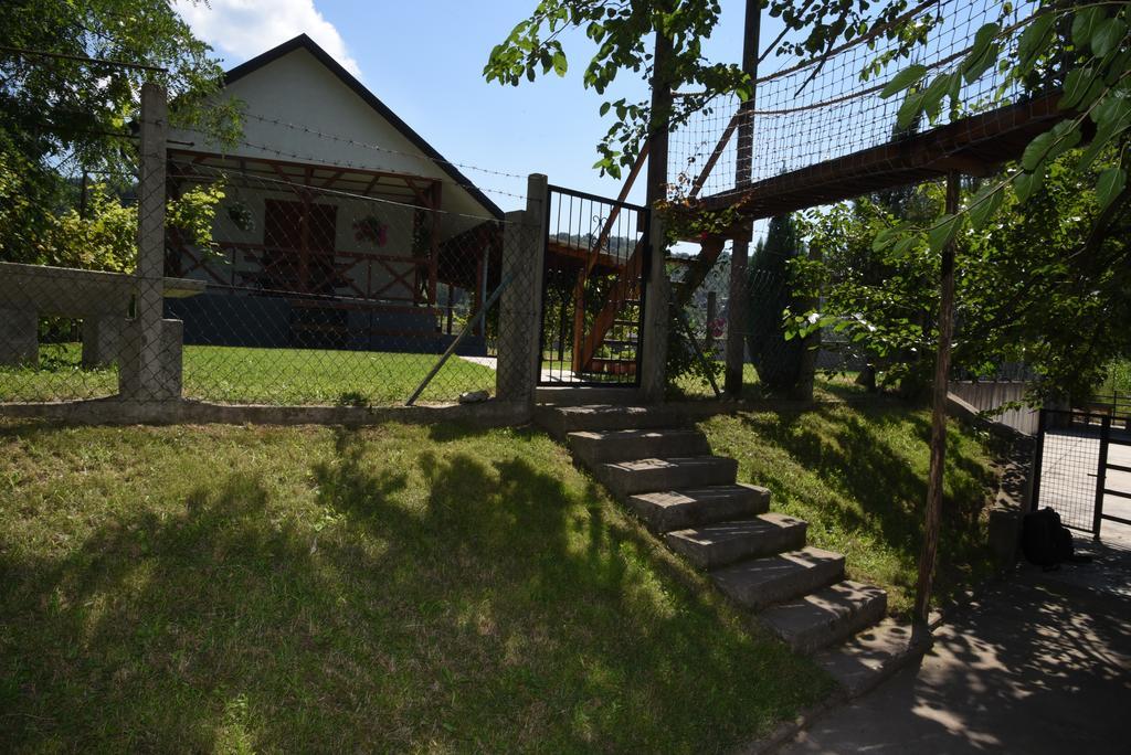 Holiday Home Kucica Na Drvetu Banja Koviljaca Exterior photo